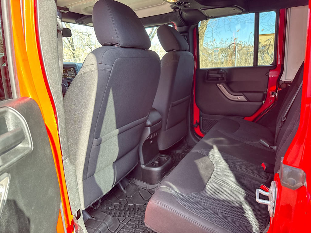 Thumbnail: 2017 Jeep Wrangler - 11