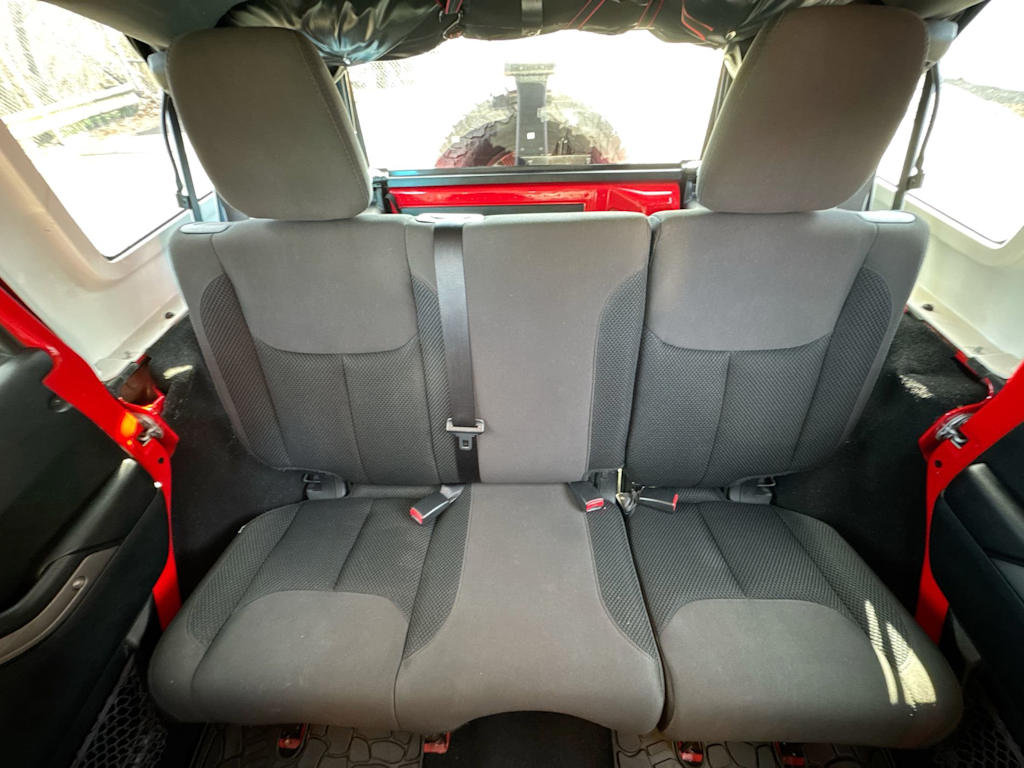 Thumbnail: 2017 Jeep Wrangler - 10