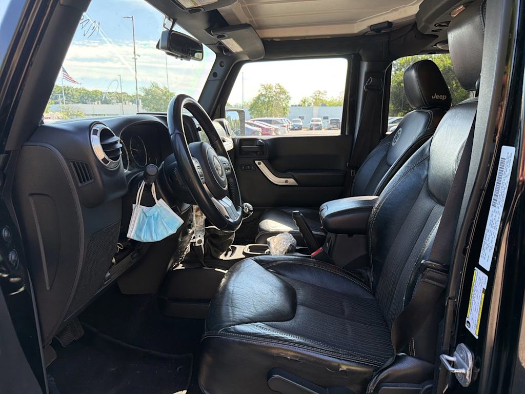 Thumbnail: 2013 Jeep Wrangler - 8