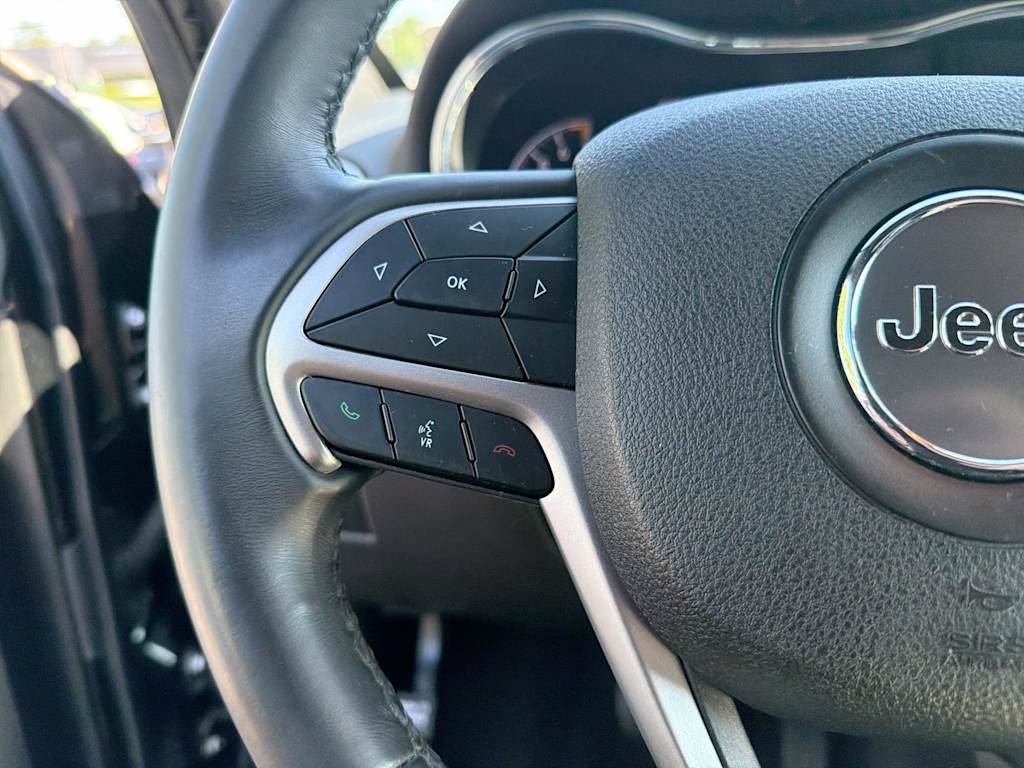 Thumbnail: 2018 Jeep Grand Cherokee - 30
