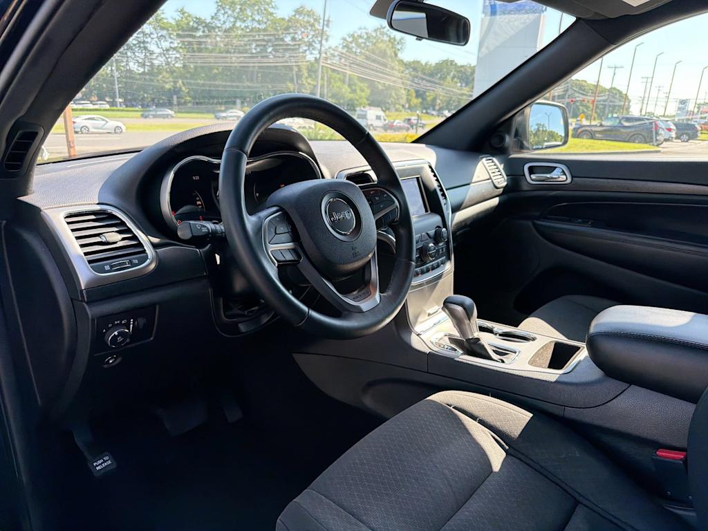 Thumbnail: 2018 Jeep Grand Cherokee - 2