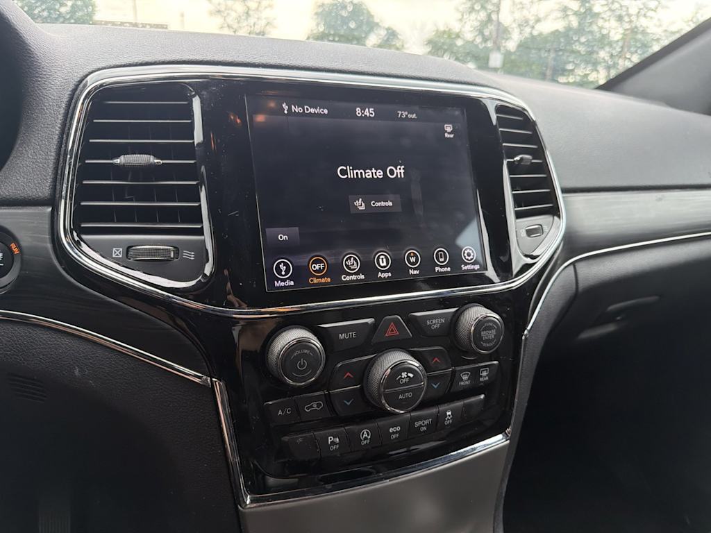 Thumbnail: 2020 Jeep Grand Cherokee - 11