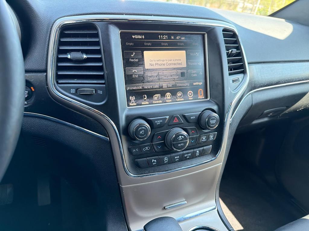 Thumbnail: 2017 Jeep Grand Cherokee - 15