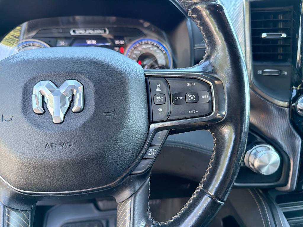 Thumbnail: 2020 RAM 1500 - 32