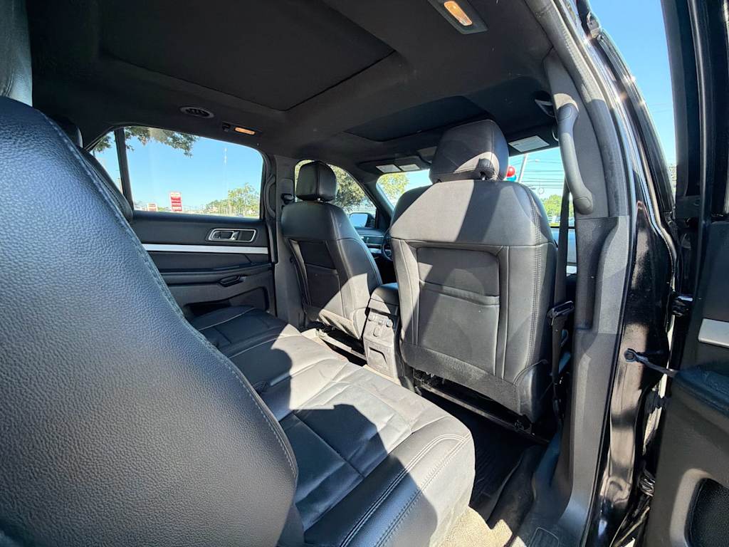 Thumbnail: 2017 Ford Explorer - 26