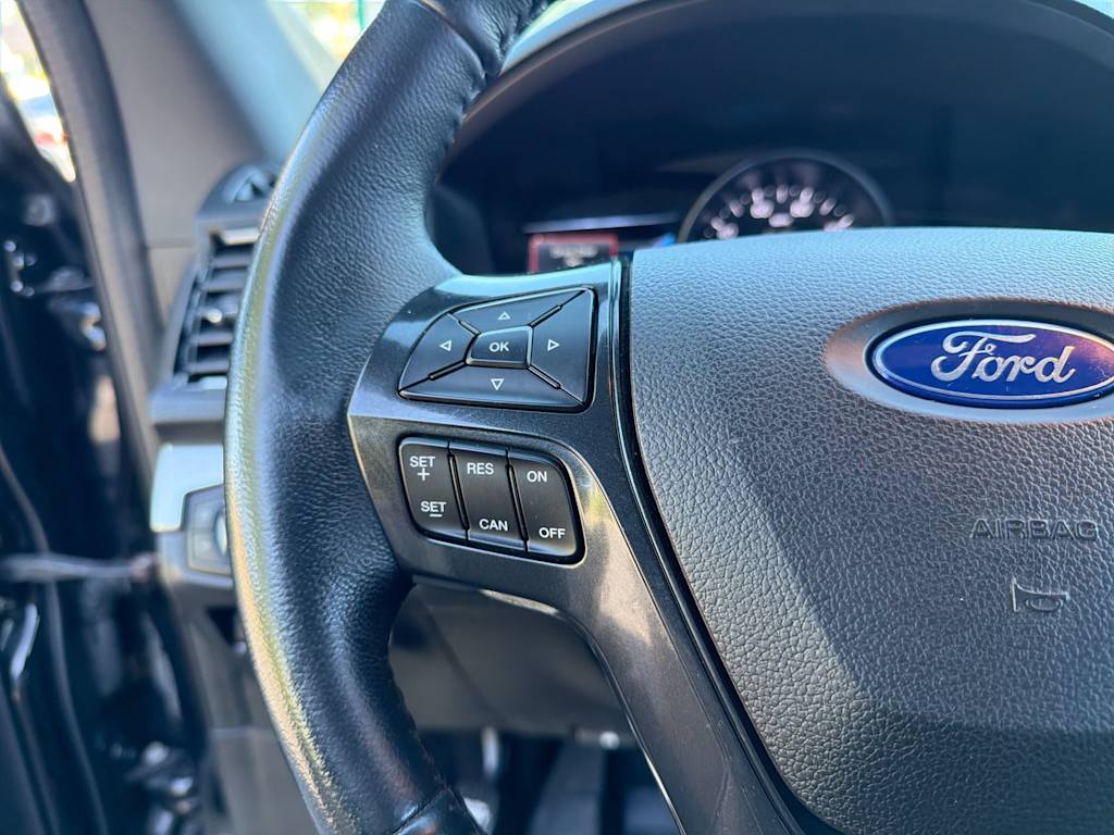 Thumbnail: 2017 Ford Explorer - 31