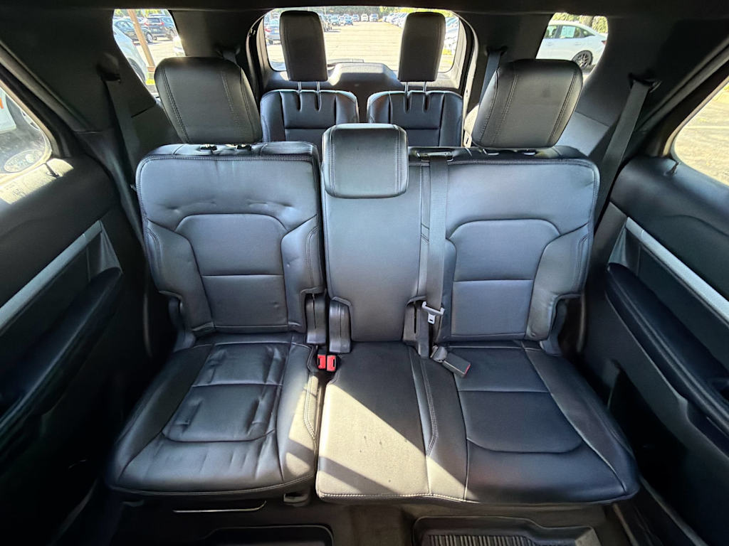 Thumbnail: 2017 Ford Explorer - 25