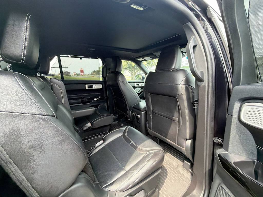 Thumbnail: 2023 Ford Explorer - 25