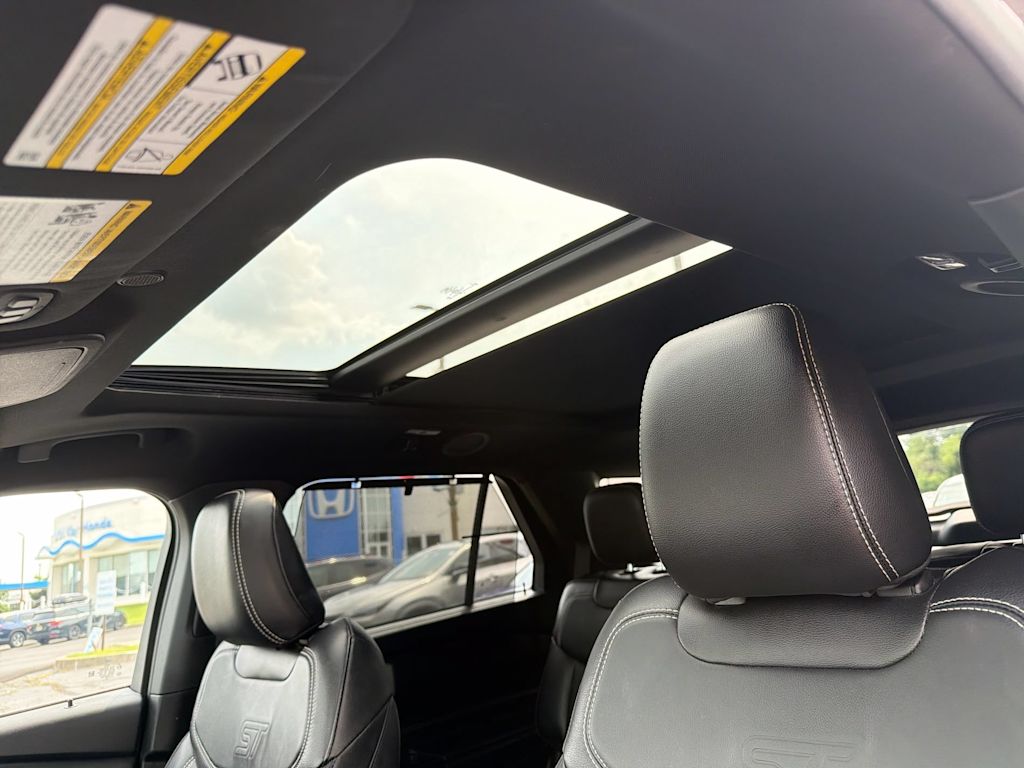 Thumbnail: 2023 Ford Explorer - 29