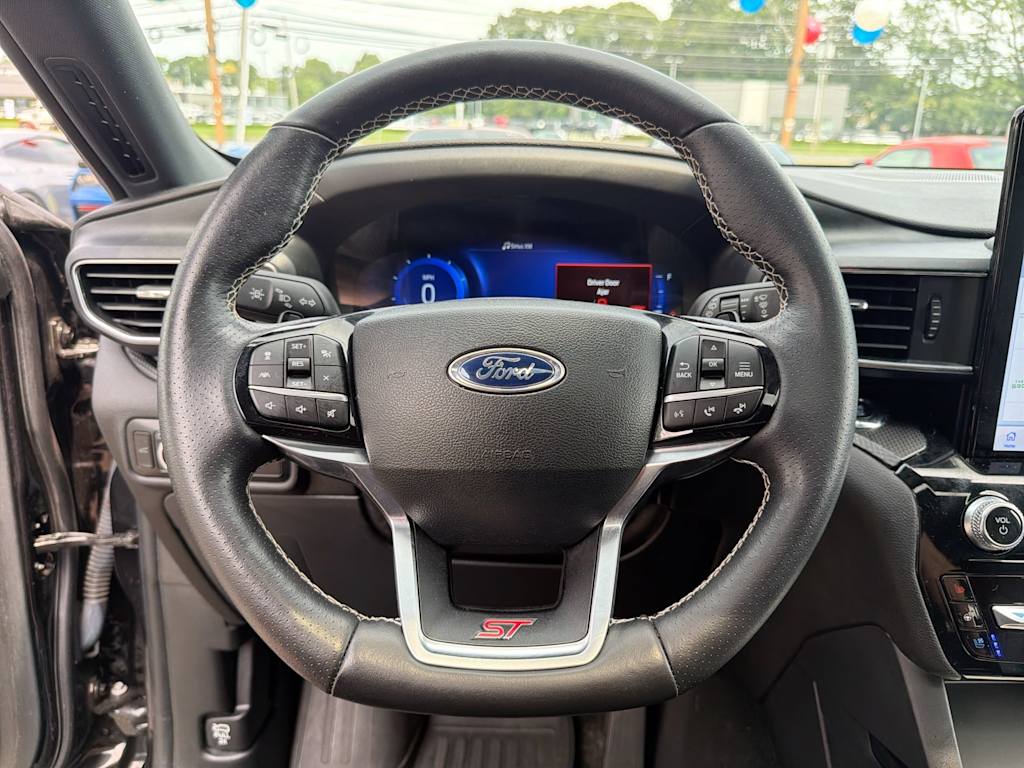 Thumbnail: 2023 Ford Explorer - 13