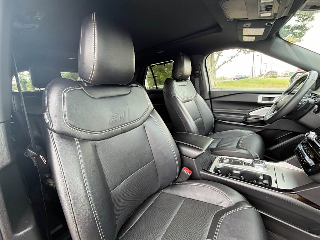 Thumbnail: 2023 Ford Explorer - 26