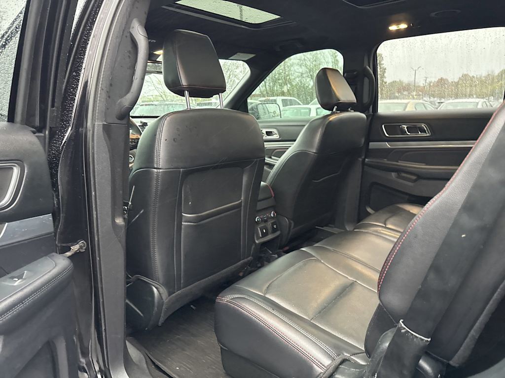 Thumbnail: 2019 Ford Explorer - 10