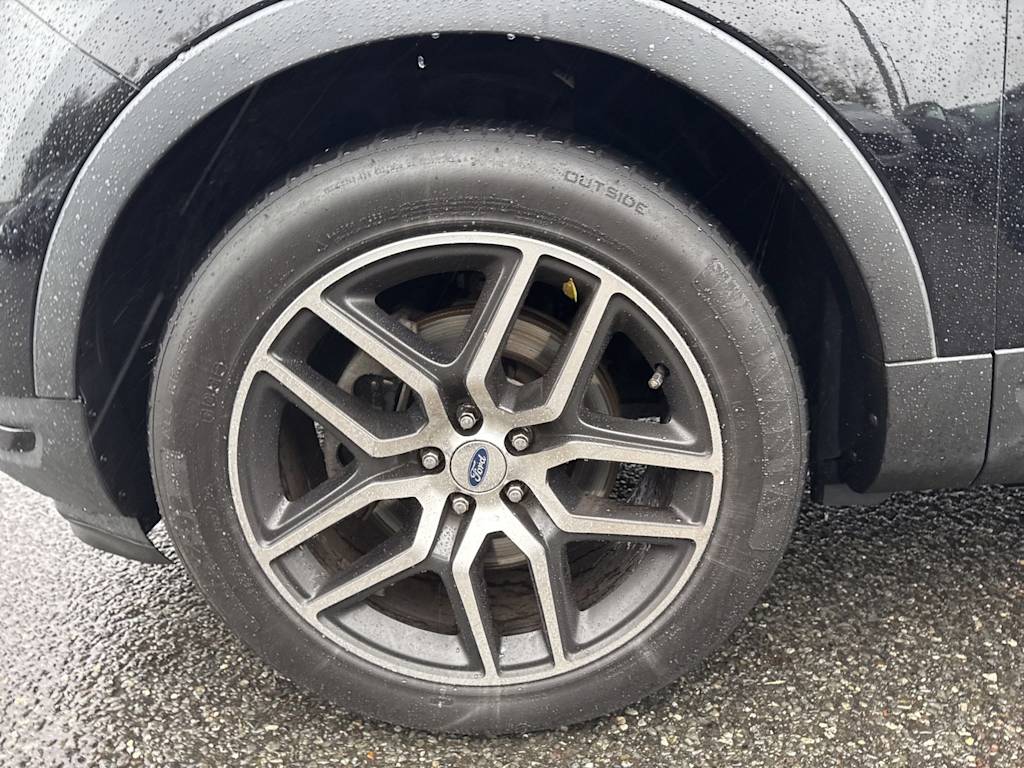 Thumbnail: 2019 Ford Explorer - 8