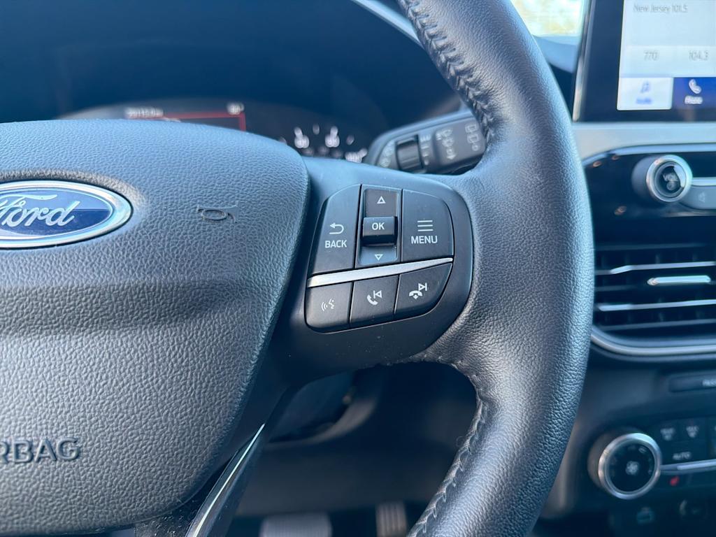 Thumbnail: 2020 Ford Escape - 31