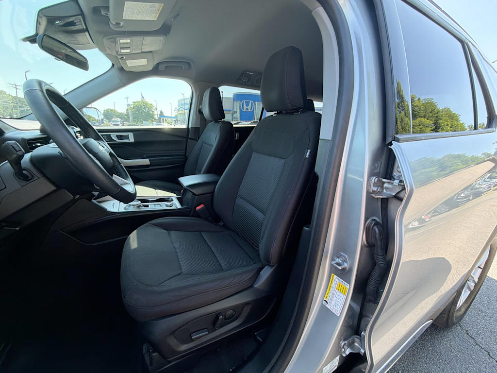 Thumbnail: 2023 Ford Explorer - 27