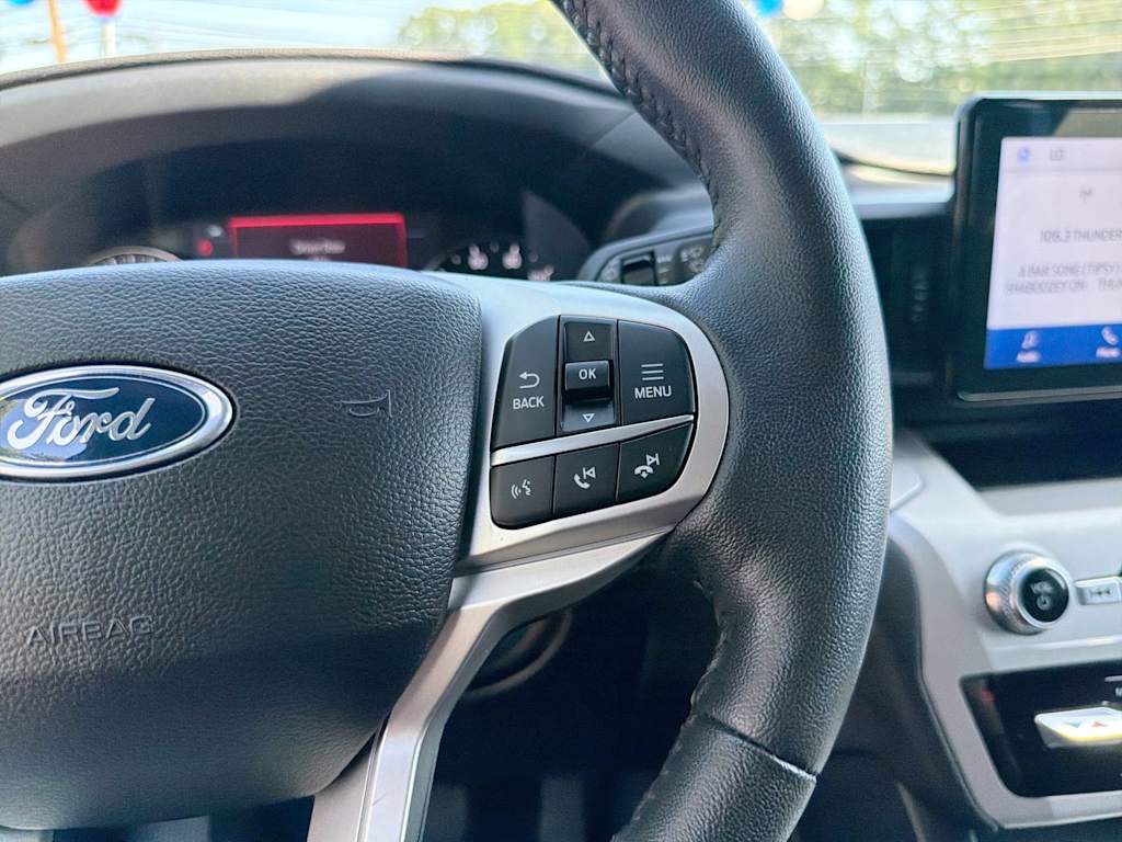 Thumbnail: 2023 Ford Explorer - 30