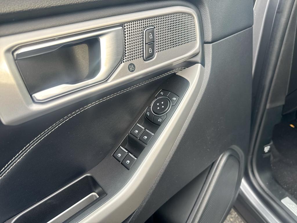 Thumbnail: 2022 Ford Explorer - 28