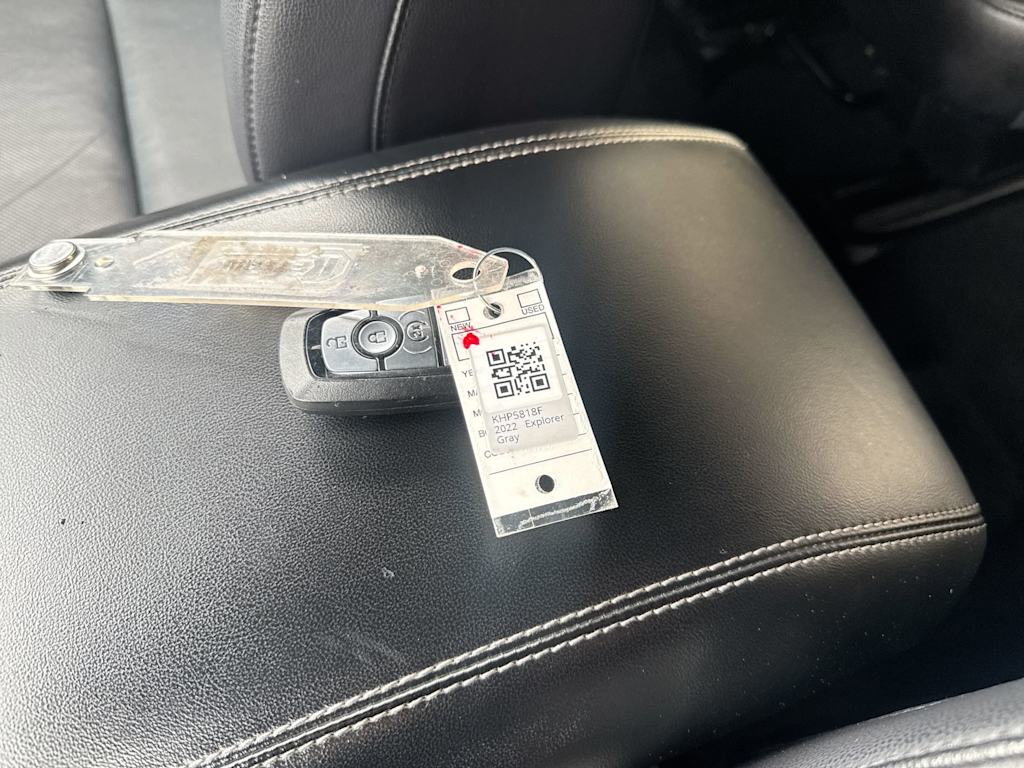 Thumbnail: 2022 Ford Explorer - 18