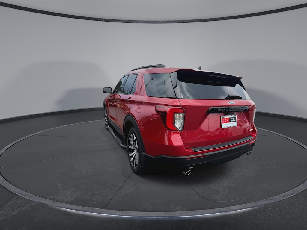 Thumbnail: 2022 Ford Explorer - 6