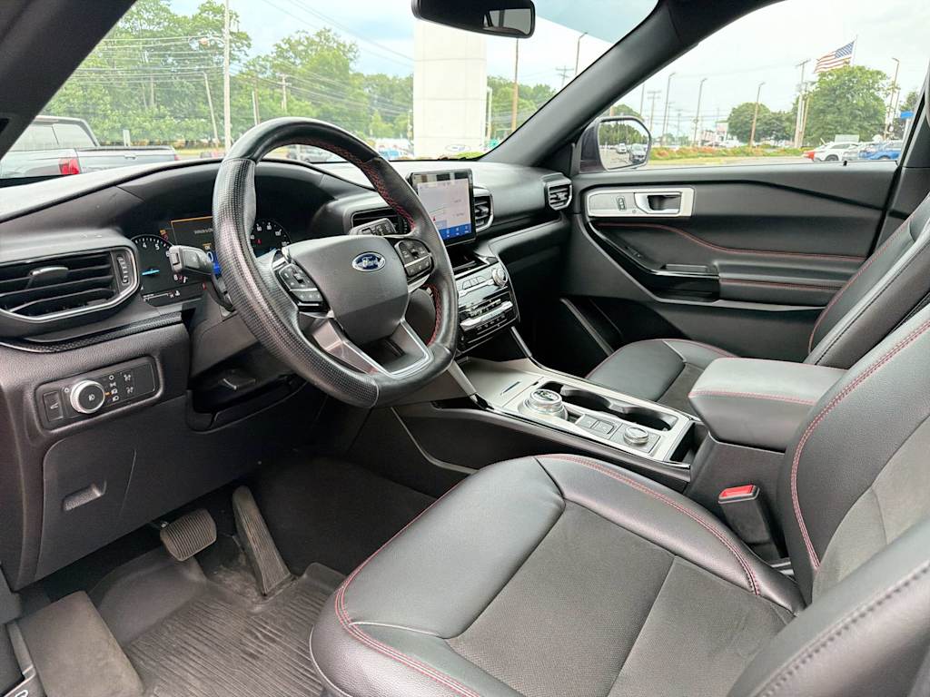 Thumbnail: 2022 Ford Explorer - 2