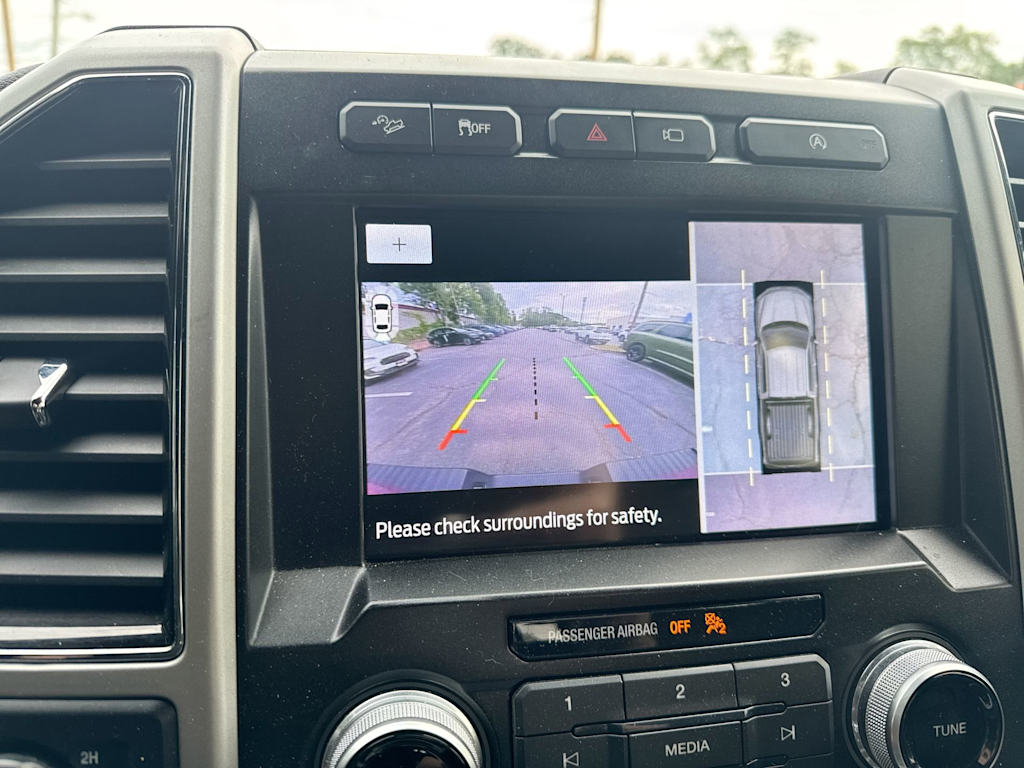 Thumbnail: 2020 Ford F-150 - 32