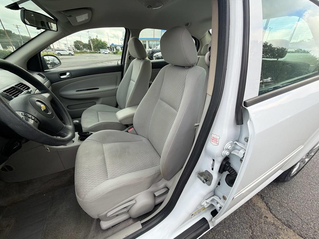 Thumbnail: 2009 Chevrolet Cobalt - 26