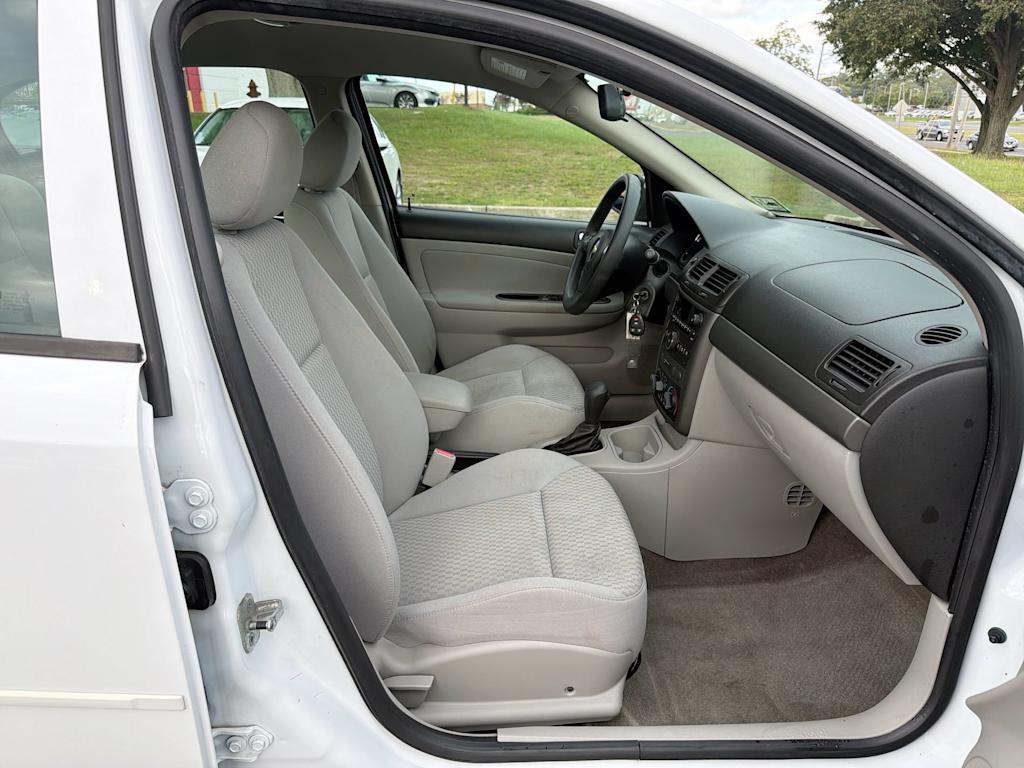 Thumbnail: 2009 Chevrolet Cobalt - 11