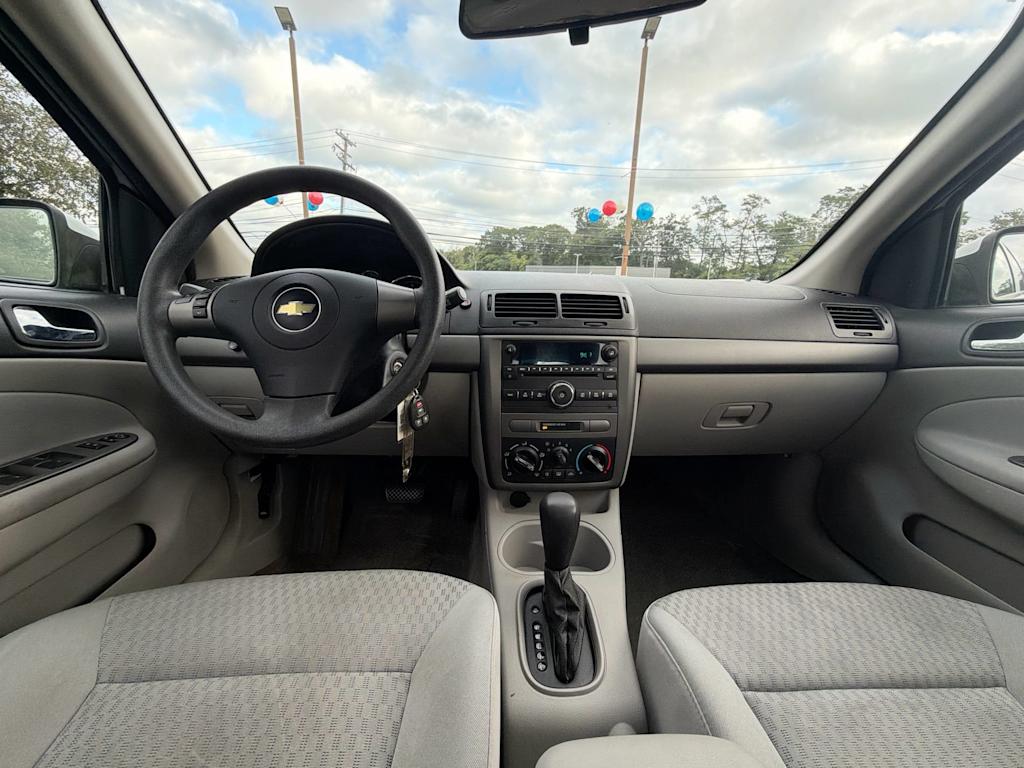 Thumbnail: 2009 Chevrolet Cobalt - 13