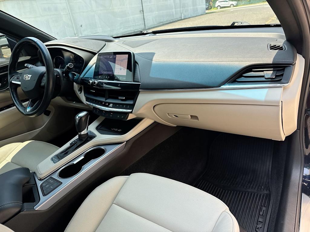 Thumbnail: 2020 Cadillac CT4 - 9
