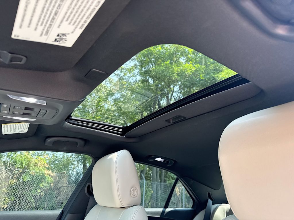 Thumbnail: 2020 Cadillac CT4 - 30