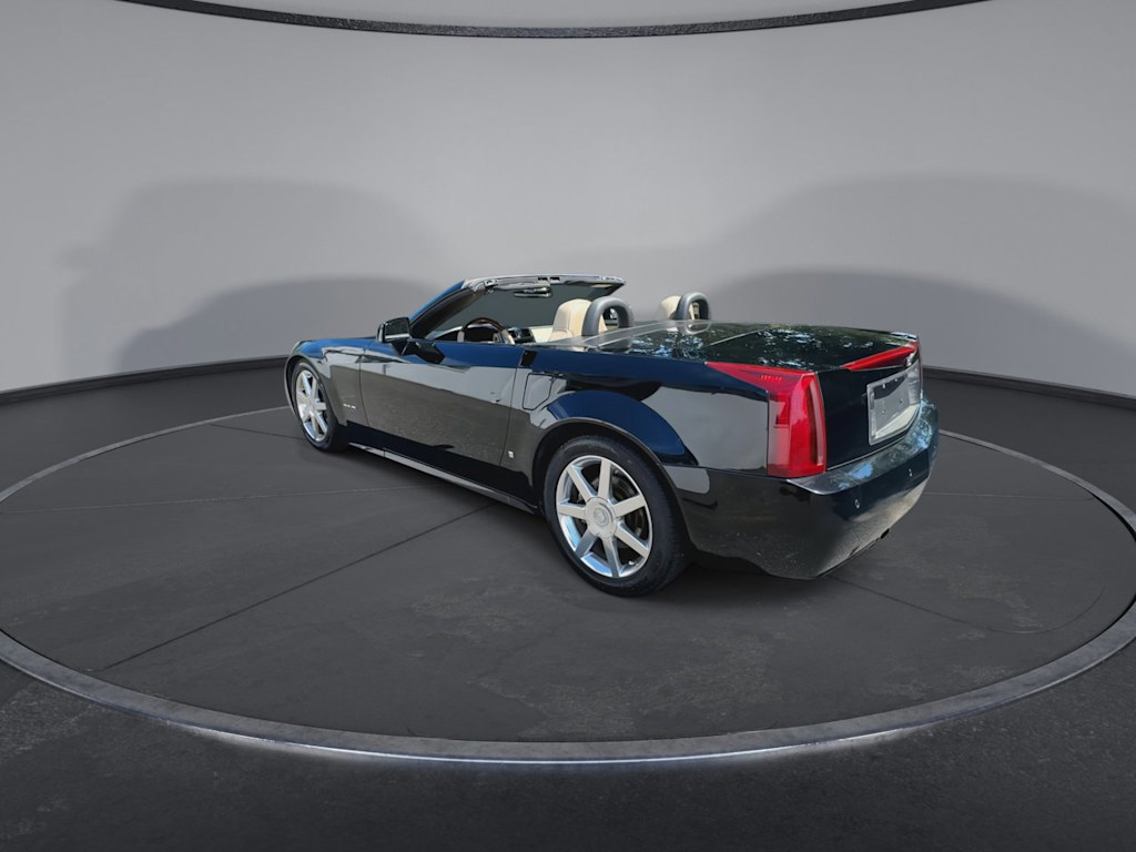Thumbnail: 2007 Cadillac XLR - 18