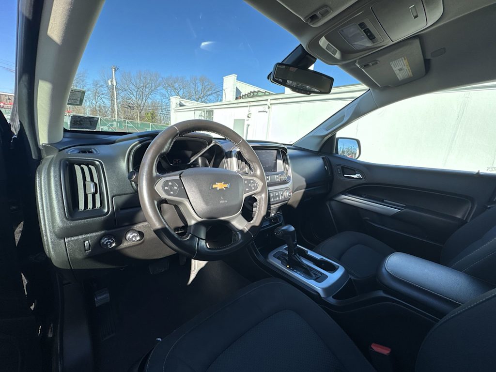 2019 Chevrolet Colorado LT 12