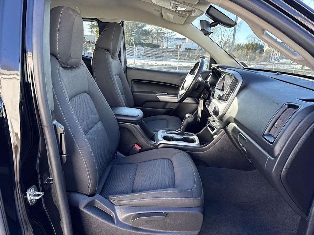 2019 Chevrolet Colorado LT 10