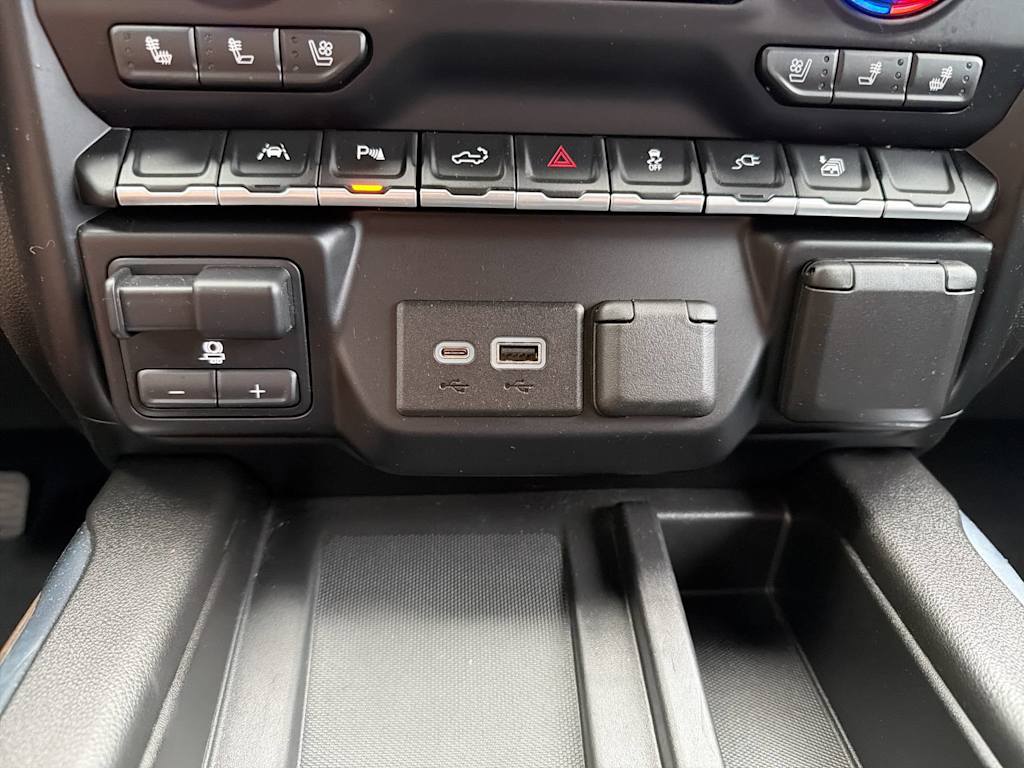 Thumbnail: 2022 Chevrolet Silverado 1500 - 33