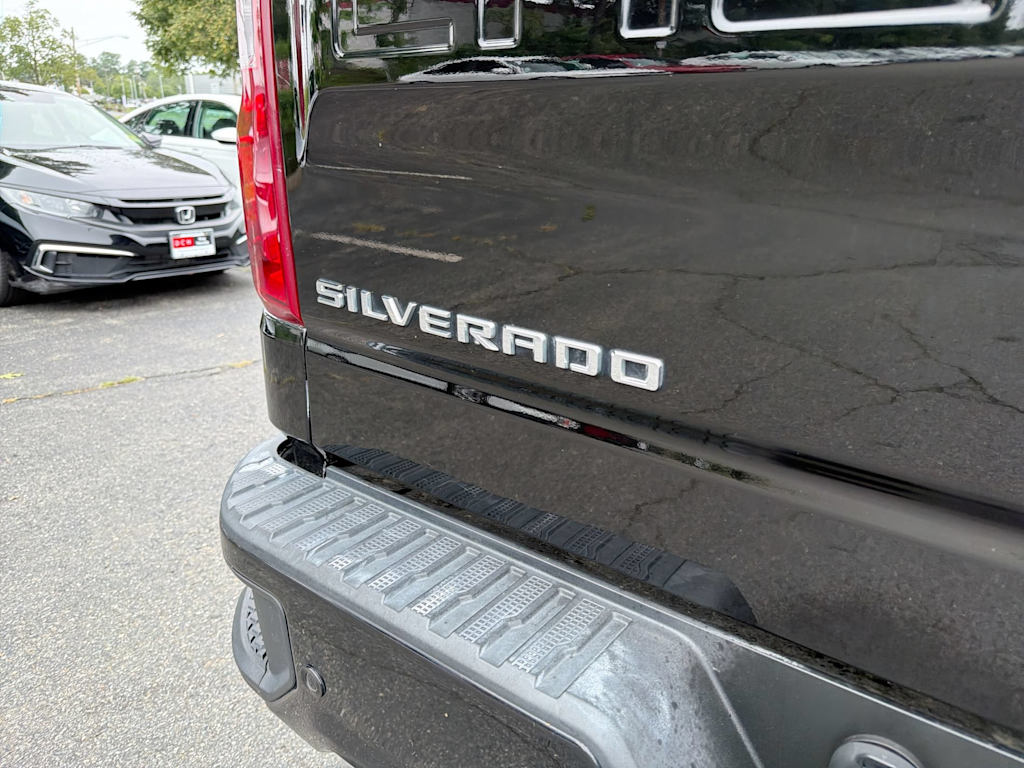 Thumbnail: 2022 Chevrolet Silverado 1500 - 26
