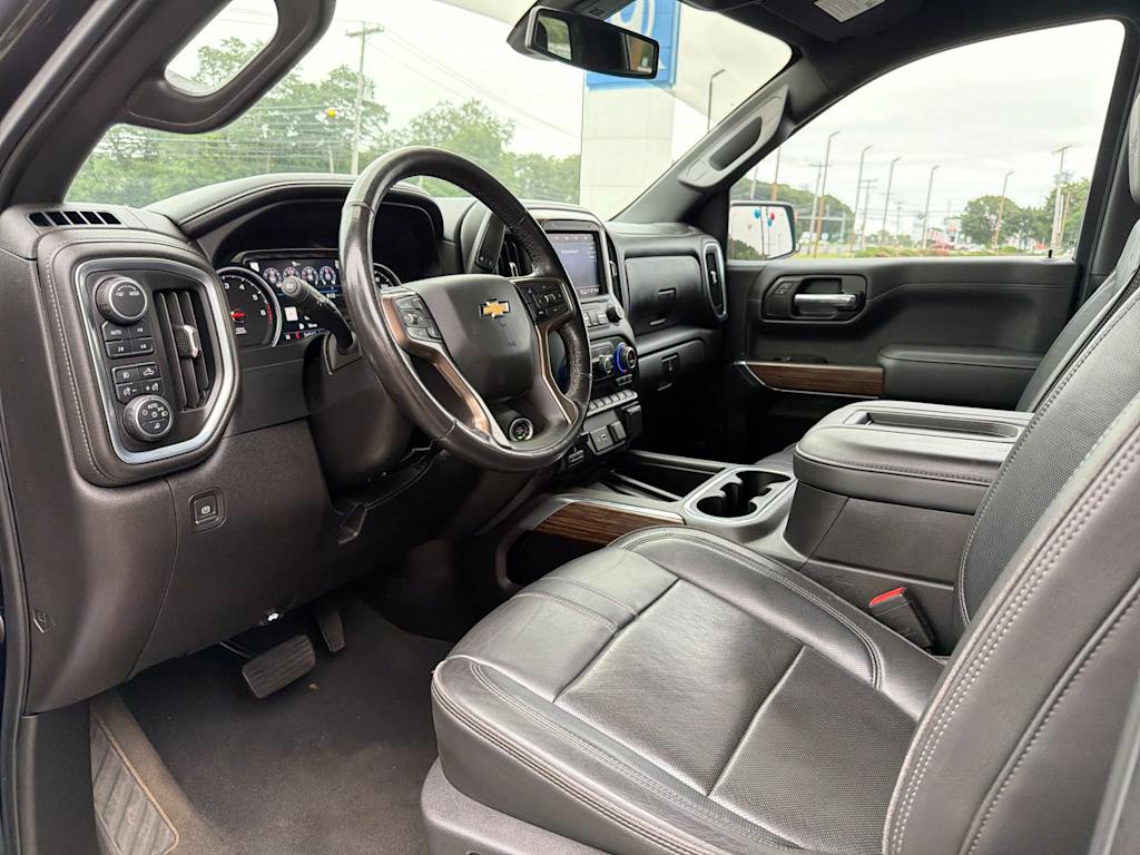 Thumbnail: 2022 Chevrolet Silverado 1500 - 2
