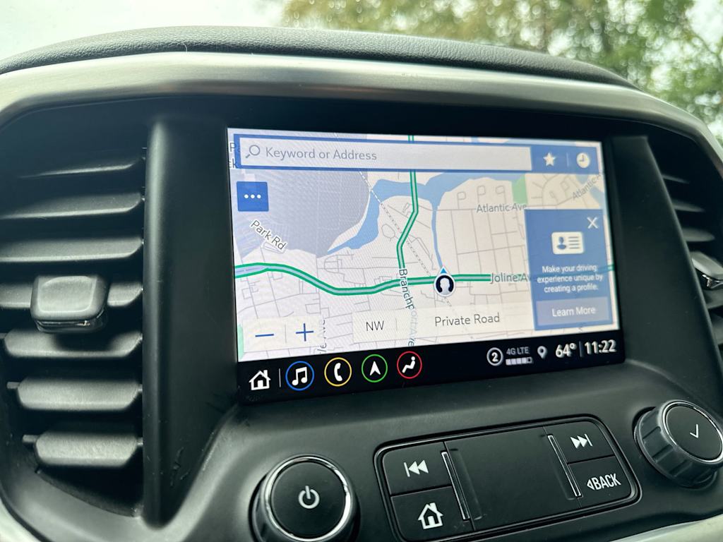 Thumbnail: 2023 GMC Acadia - 30