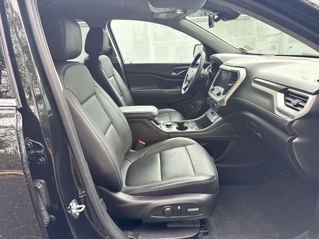 Thumbnail: 2023 GMC Acadia - 10