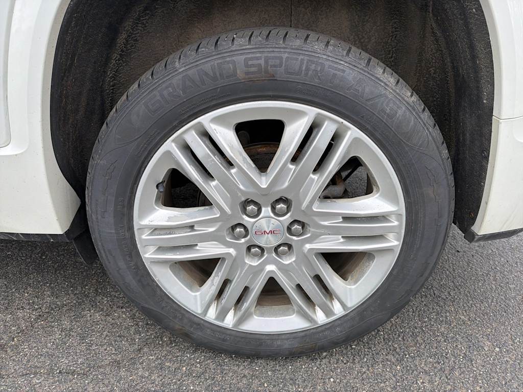 Thumbnail: 2017 GMC Acadia - 24