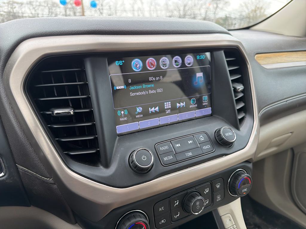 Thumbnail: 2017 GMC Acadia - 11