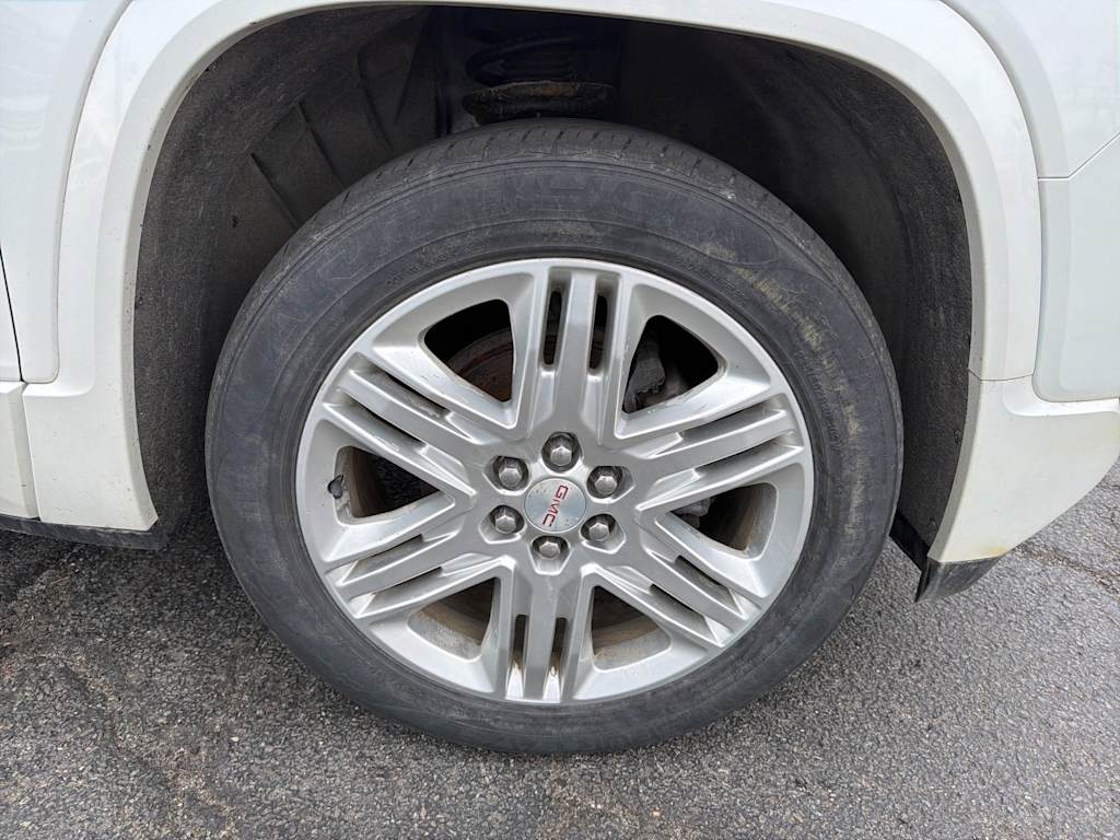 Thumbnail: 2017 GMC Acadia - 26