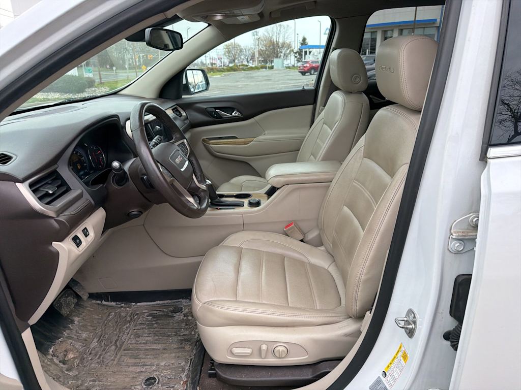 Thumbnail: 2017 GMC Acadia - 8