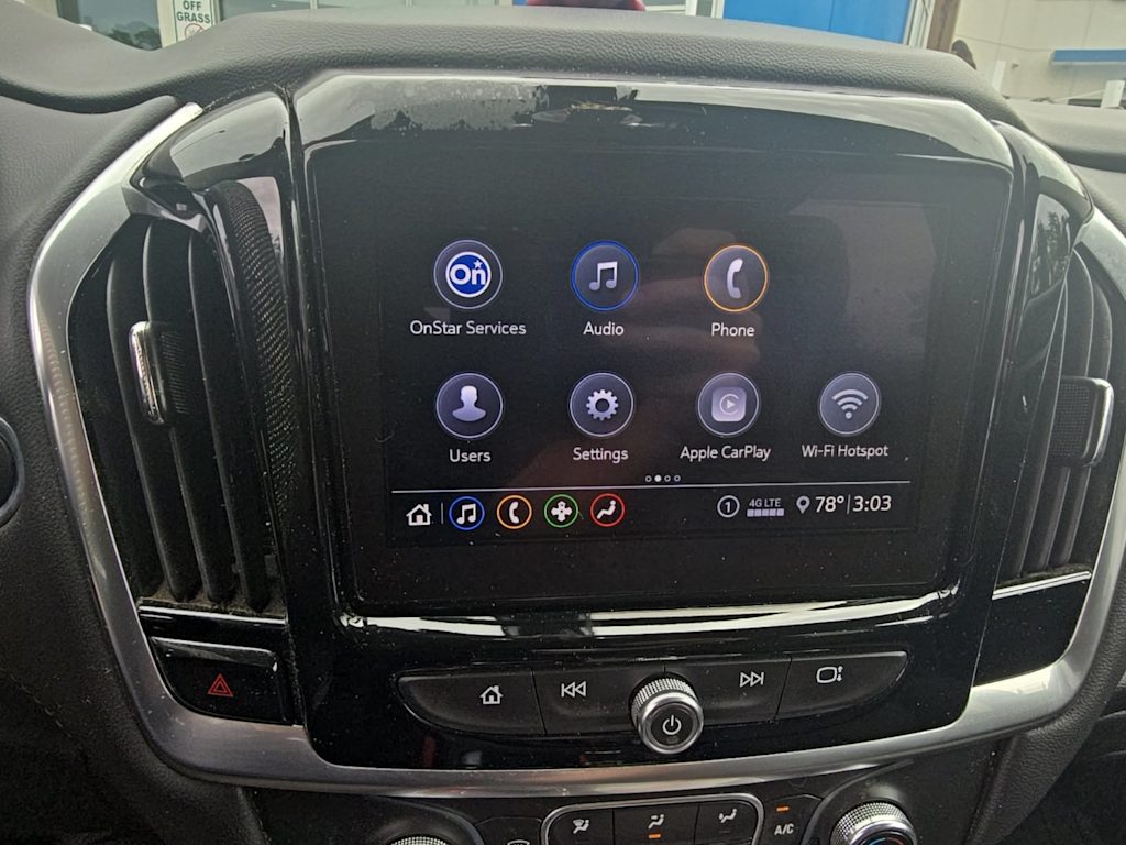 Thumbnail: 2020 Chevrolet Traverse - 11