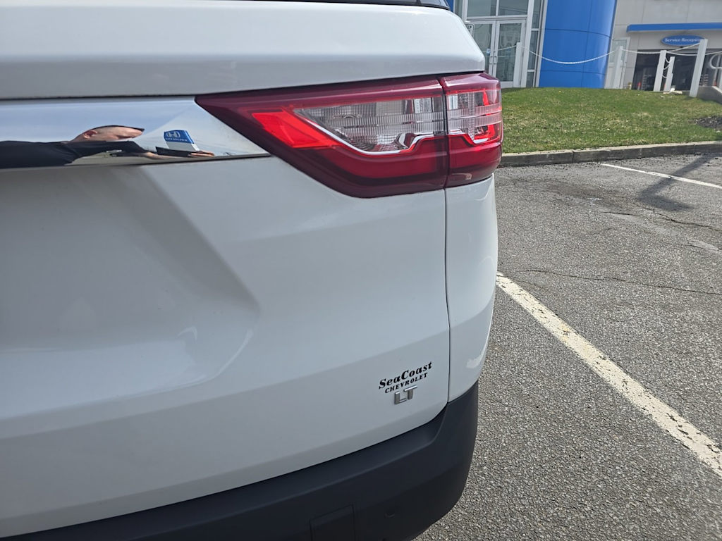 Thumbnail: 2019 Chevrolet Traverse - 7