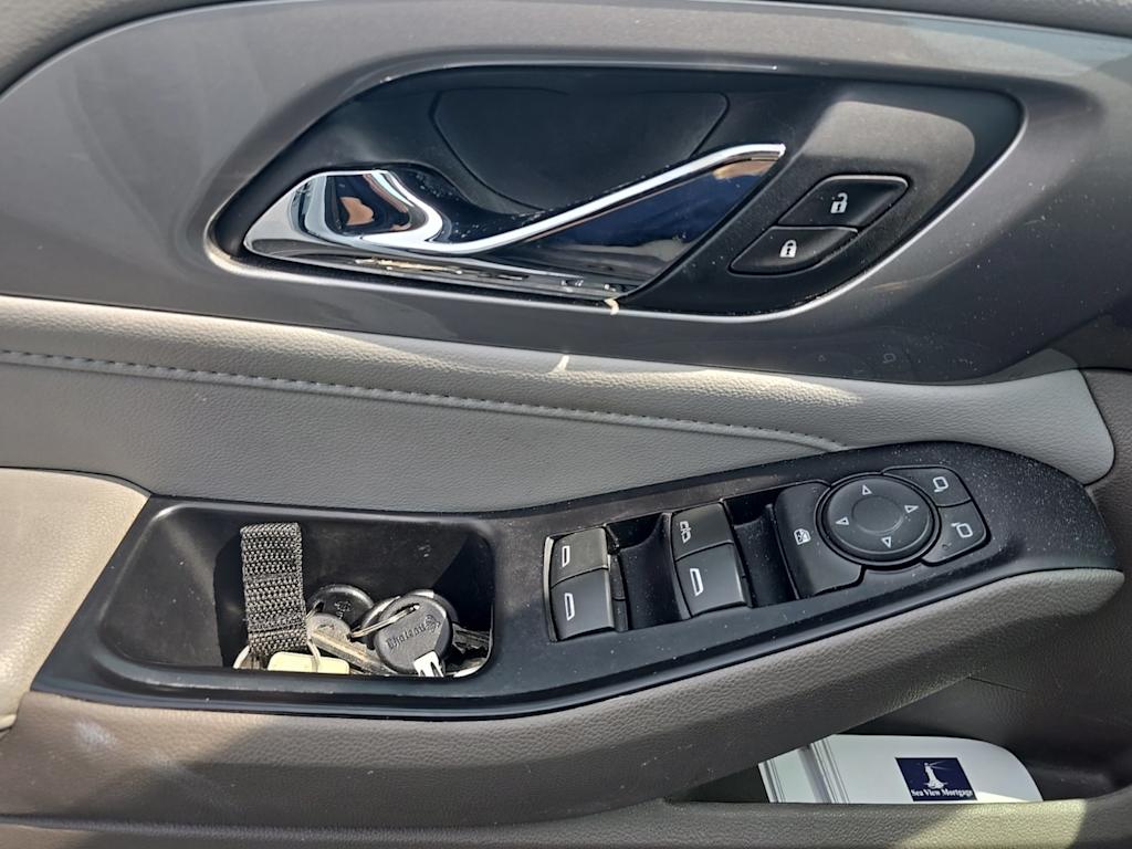 Thumbnail: 2019 Chevrolet Traverse - 22