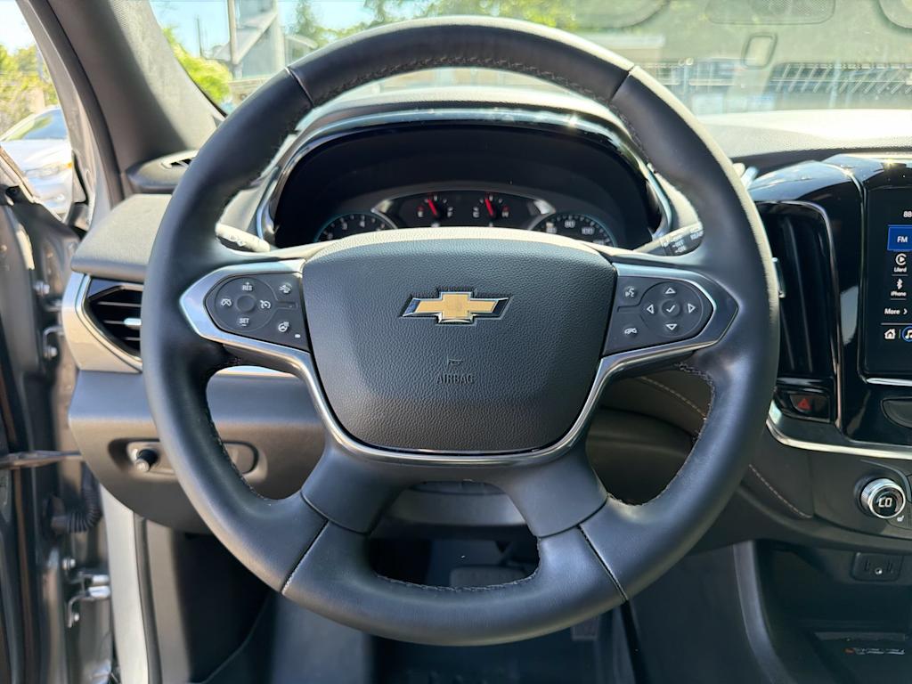 Thumbnail: 2023 Chevrolet Traverse - 13
