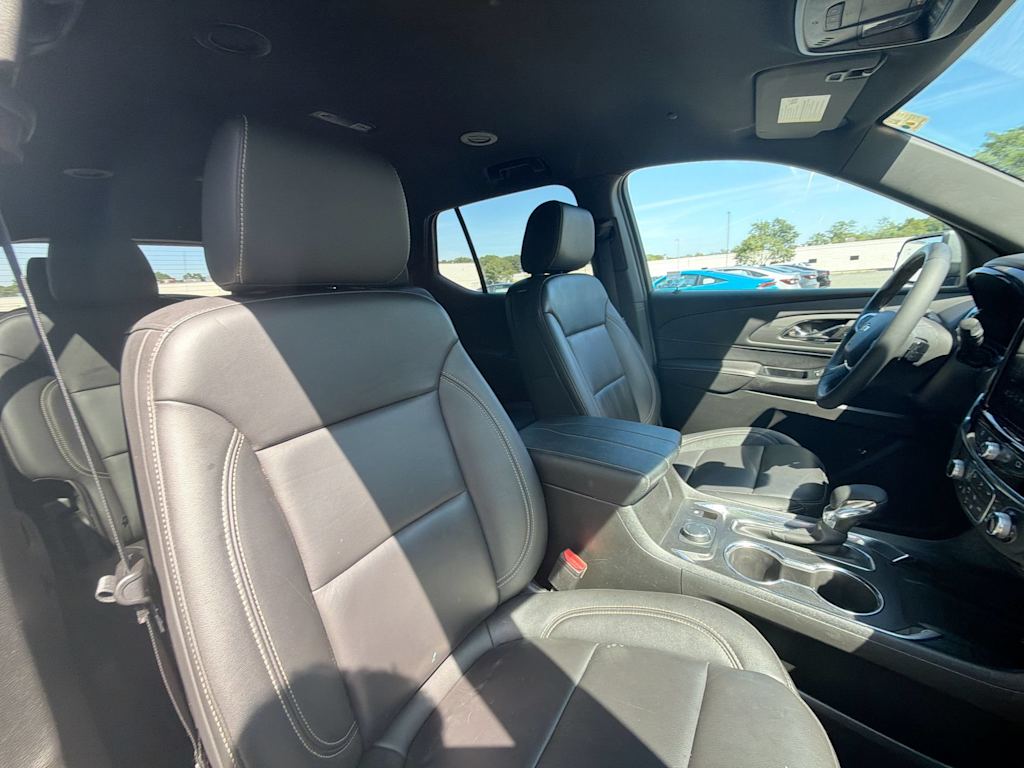 Thumbnail: 2023 Chevrolet Traverse - 27
