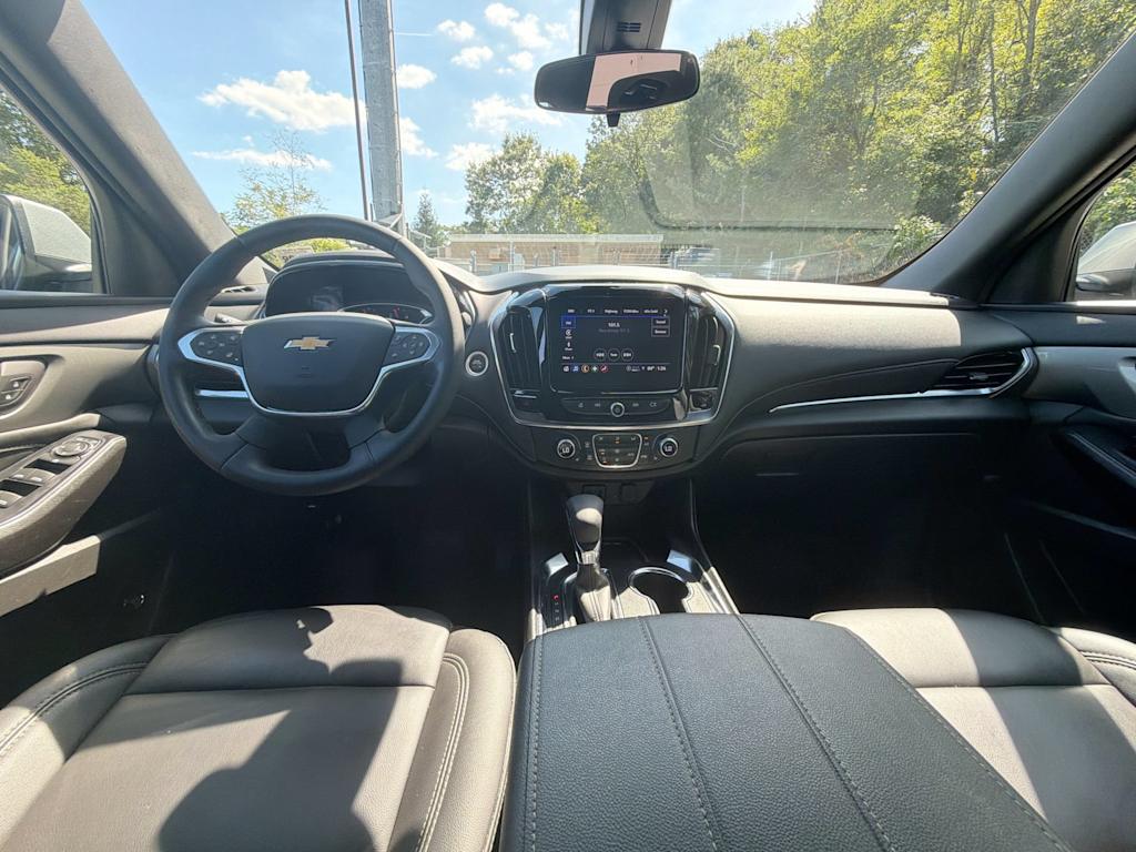 Thumbnail: 2023 Chevrolet Traverse - 12