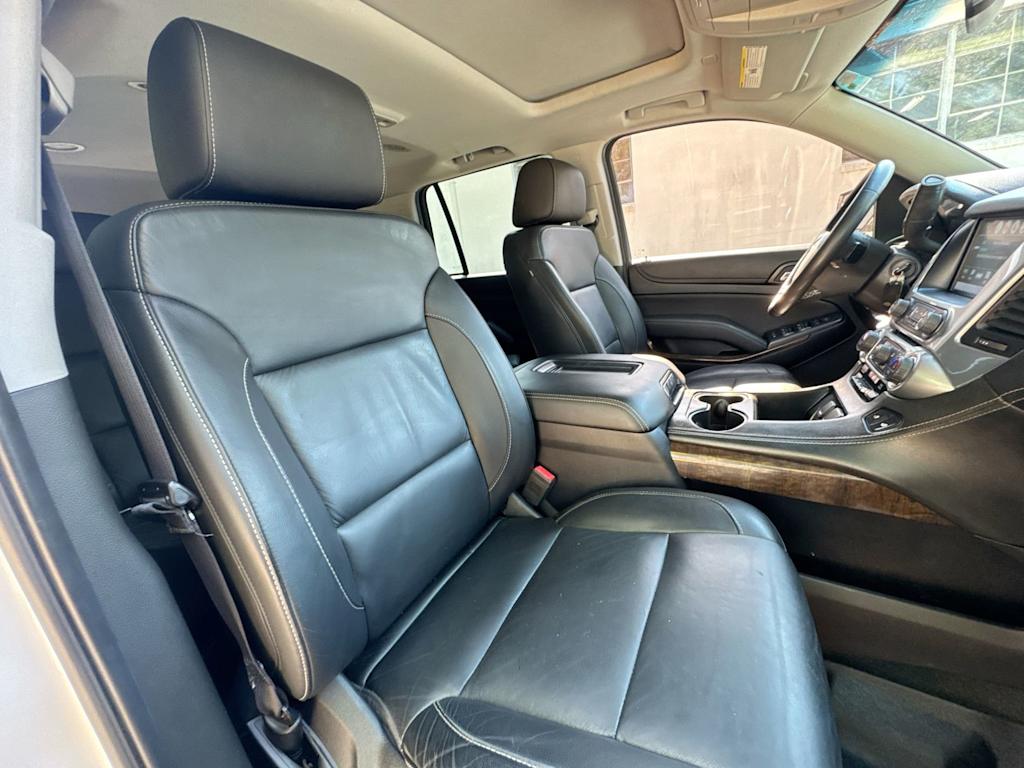 Thumbnail: 2018 Chevrolet Tahoe - 24