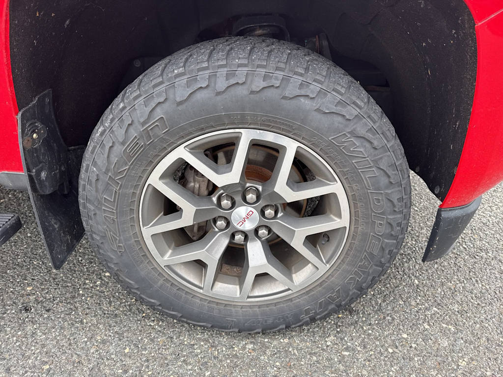 Thumbnail: 2016 GMC Canyon - 23